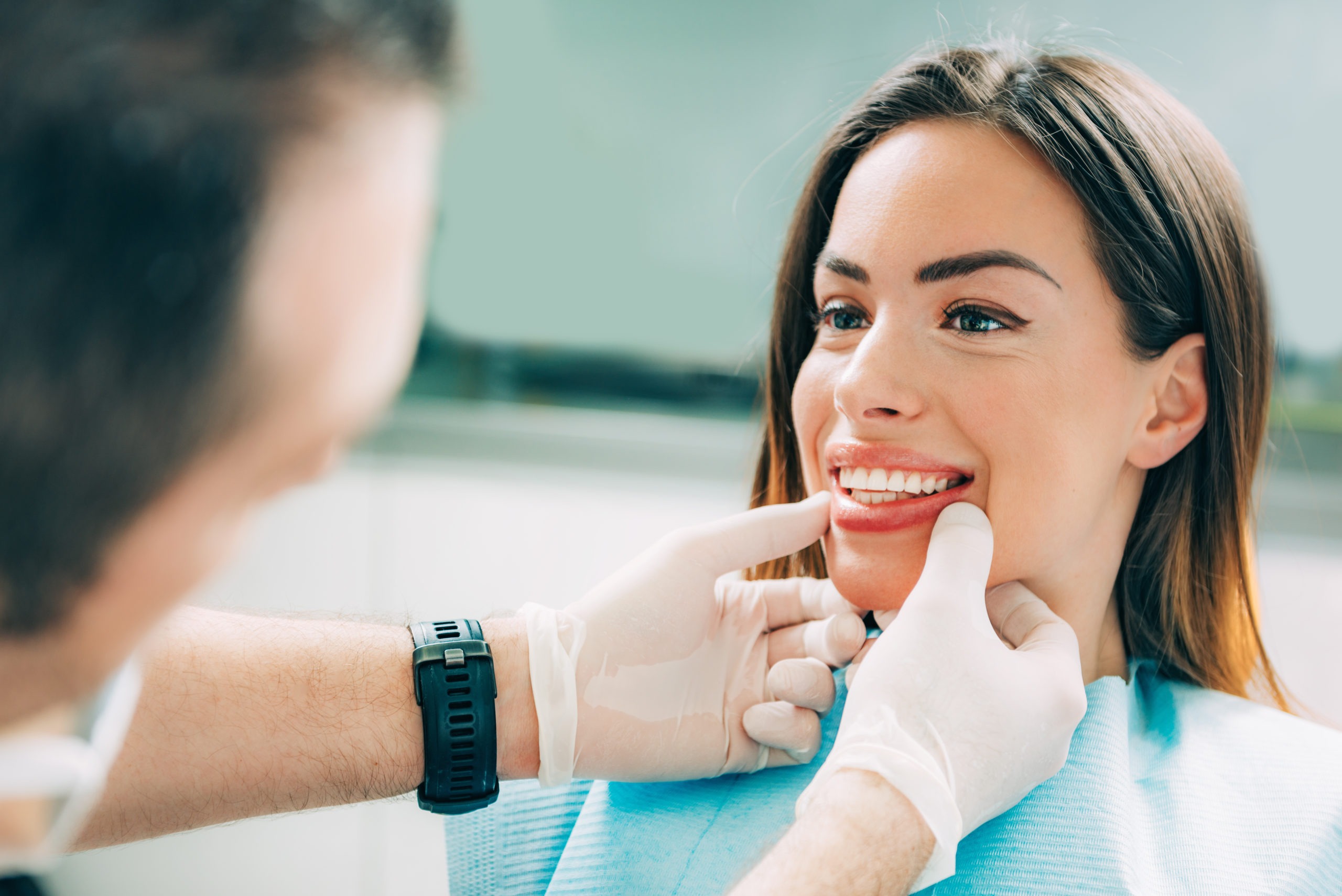 Clear Aligners for Teens: What Every Parent Should Know Before Treatment